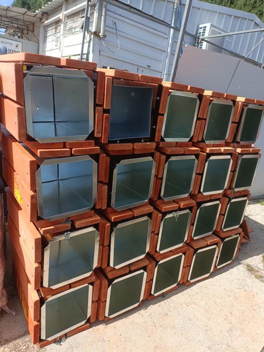 אשפתונים מצופים עץ כולל פח פנימי